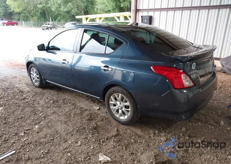 2016 Nissan Versa 1.6 Sv z USA, uszkodzony, nr VIN 3N1CN7AP8GL839221
